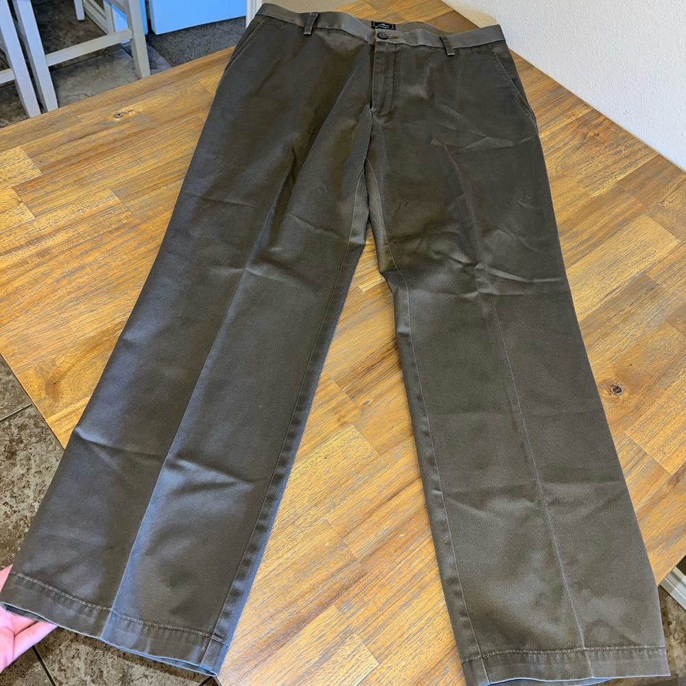 Dockers D2 Straight Fit Slacks NWOT - Picture 4 of 5